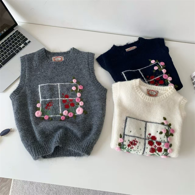 Embroidery Rose - 여성용 3D 수제 장미 자수 니트