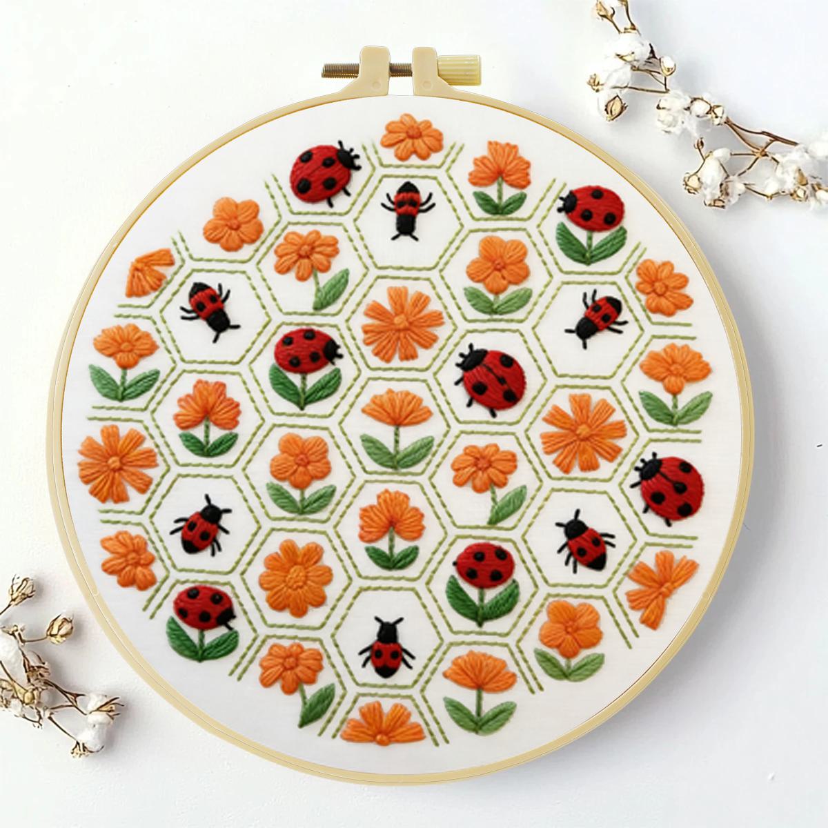 1개 20X20CM/15X15CM 7.87/6.3인치  - Embroidery Lady Bug 리뷰 및 가격